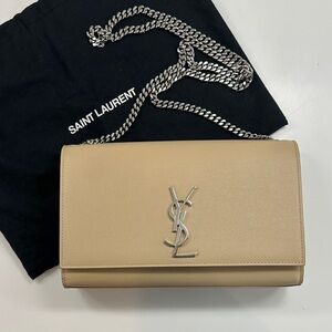 Saint Laurent Kate Medium Bag in Grain De Poudre Beige Leather - Like New